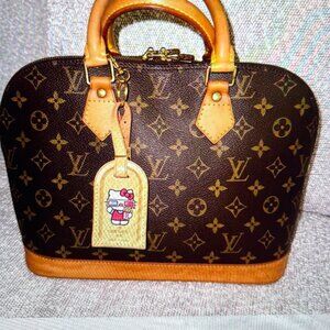 Louis Vuitton Hello Kitty Luggage Tag